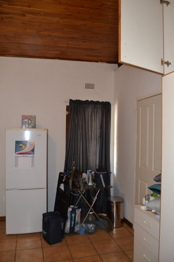 8 Bedroom Property for Sale in Die Rand Northern Cape